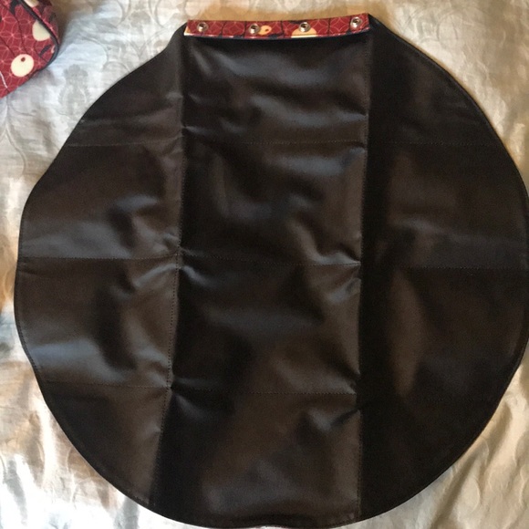 Petunia Pickle Bottom Clutch Diaper Bag - Picture 5 of 7